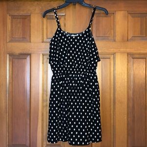 Elle XS black & white polka dot dress